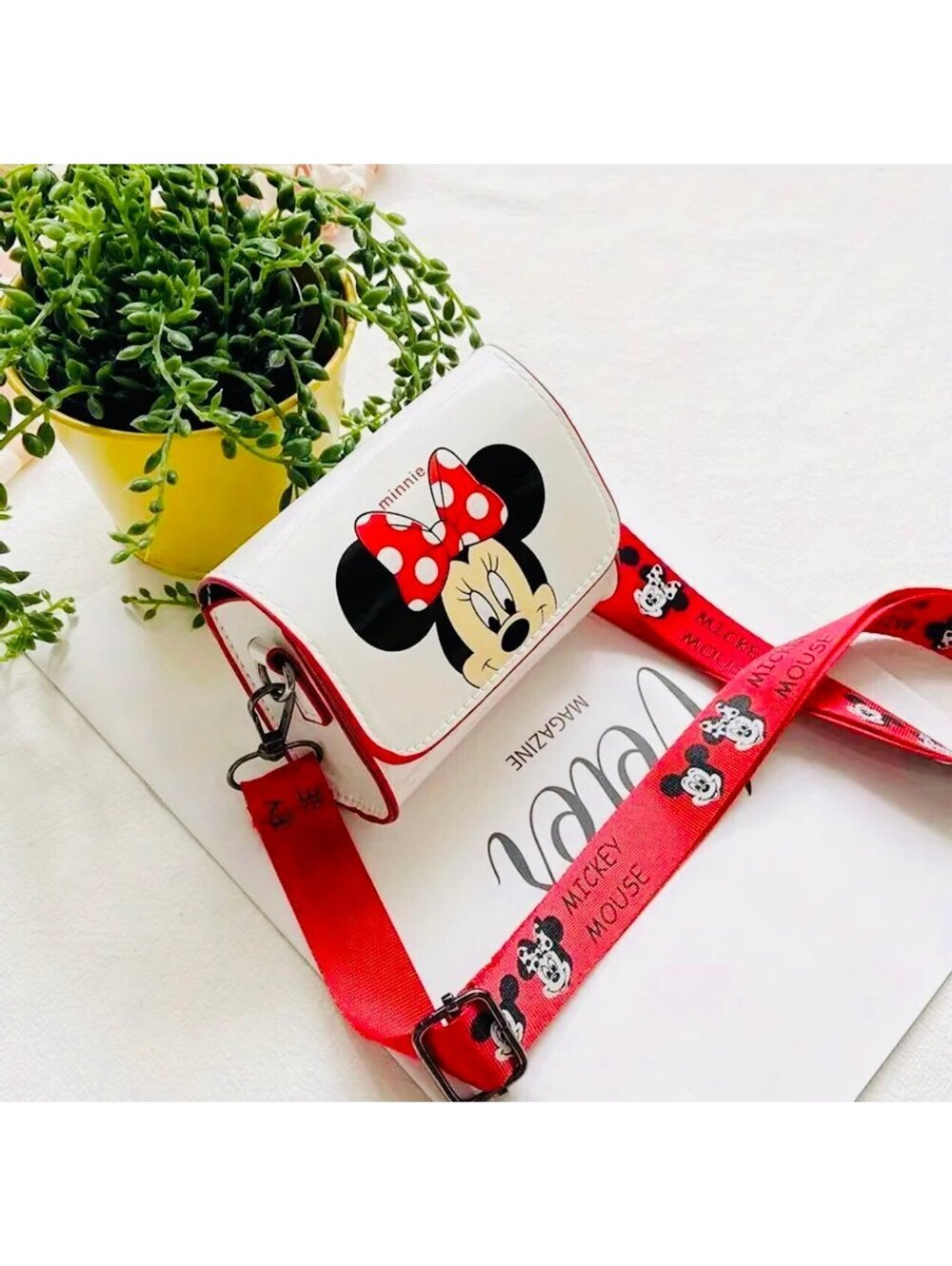 New - Minnie Mini Messenger Bag - Red / White